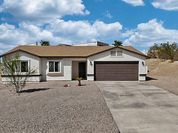 2nd image of 2765 Arcadia Dr