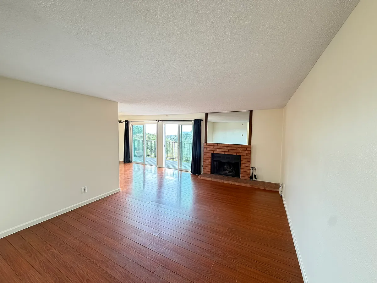 Building Photo - 3652 Clairemont Dr #1A-1