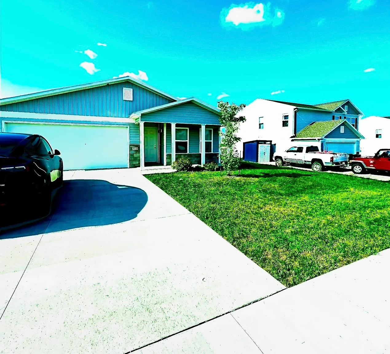 318 Post Oak Dr — Photo 1