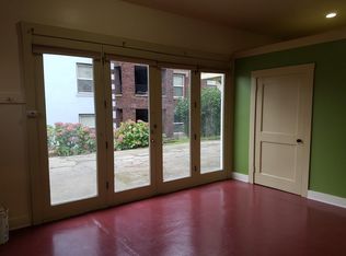 742 SE Cesar E Chavez Blvd, Portland, OR 97214