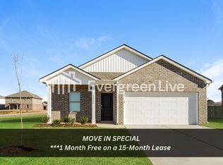 17727 Denham Cir, Athens, AL 35611