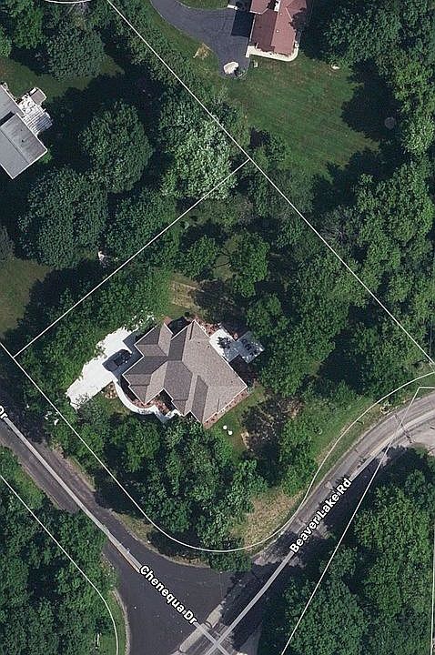 1st image of W310N6534 Chenequa Dr