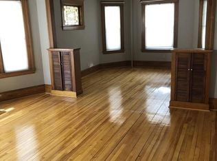 38 Plantation St #1, Worcester, MA 01604