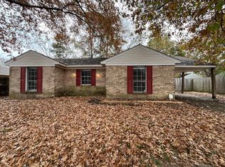 6520 Ridgewood Rd, Horn Lake, MS 38637