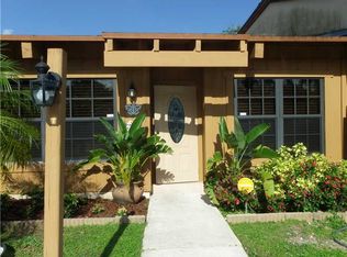 7487 NW 33rd St, Lauderhill, FL 33319