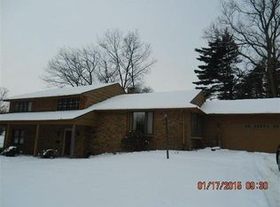 1640 Glenfield Ln, Toledo, OH 43614
