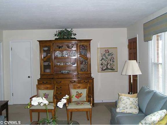 5th image of 6995 Sunnyhill Dr