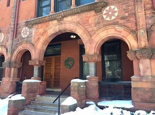 290 Laurel Ave APT 1, Saint Paul, MN 55102