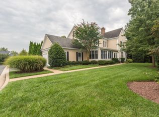 10002 Gable Manor Ct, Potomac, MD 20854