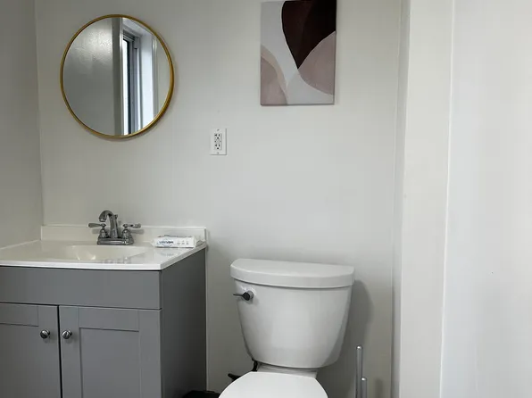 7 Charbonneau St #1, Gardner, MA 01440