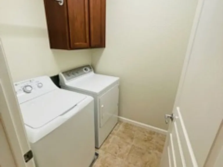 288 W Adoncia Dr — Photo 17