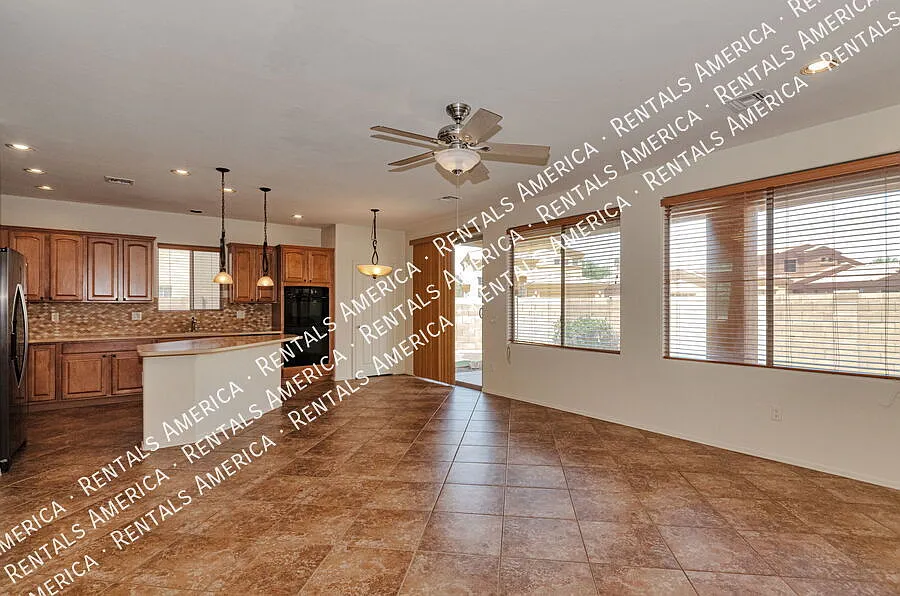 Majestic views of Pusch Ridge and the Catalinas! — Photo 2