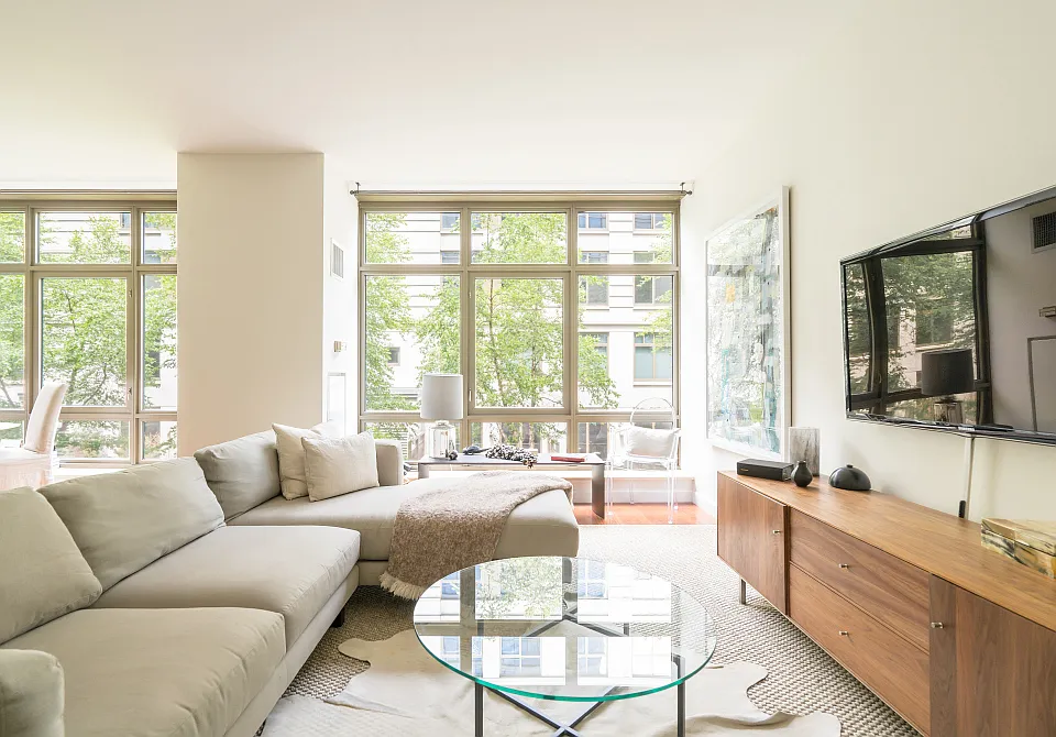 1 Morton Sq #3AE