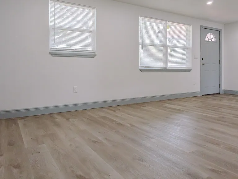 217 Betty Ave — Photo 9