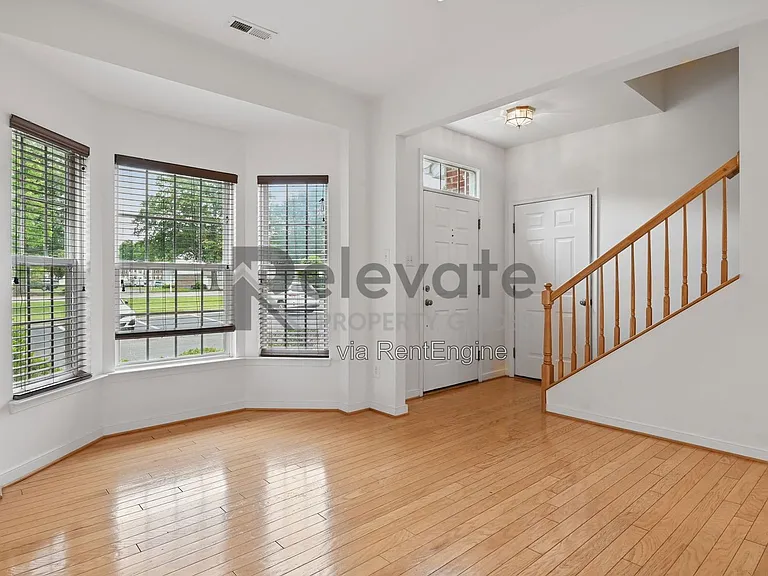 4321 Meredith Creek Dr — Photo 5