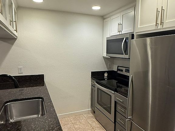 4th image of 10160 NE 137th Pl #10160