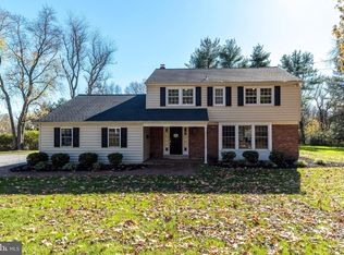914 Oakbourne Rd, West Chester, PA 19382