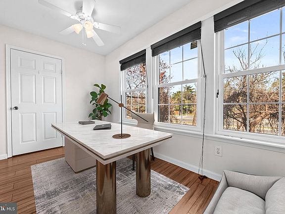 4th image of 3315 Wyndham Cir APT 1223