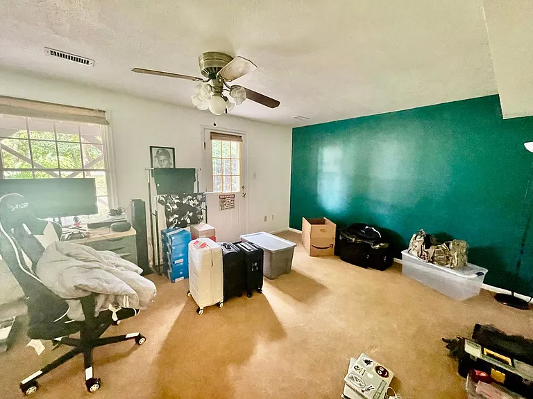 425 Parkridge Ln — Photo 35