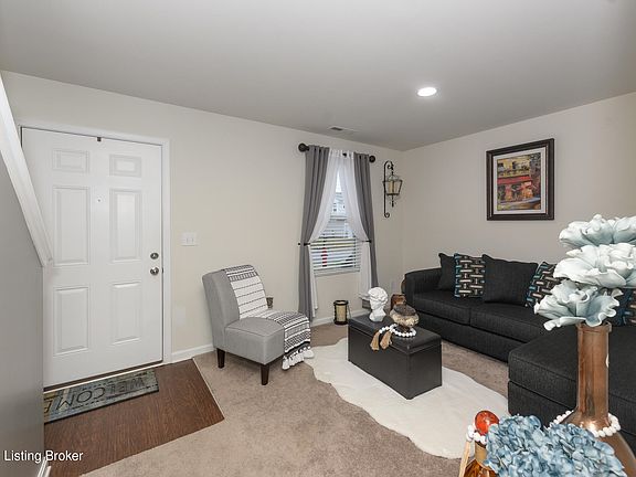 3rd image of 4060 Firestone Way