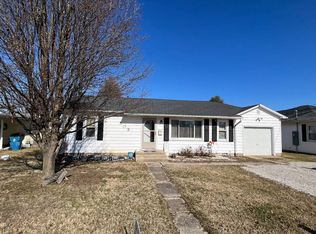 503 W Missouri St, Oblong, IL 62449