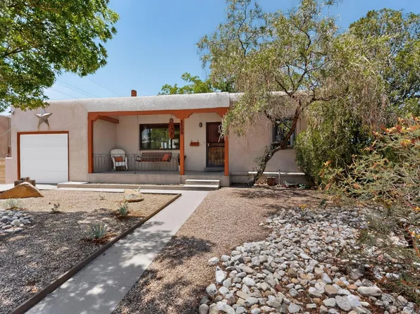 1509 Princeton Dr SE, Albuquerque, NM 87106