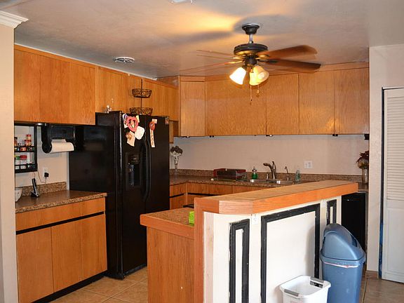 3rd image of 3237 W McLellan Blvd
