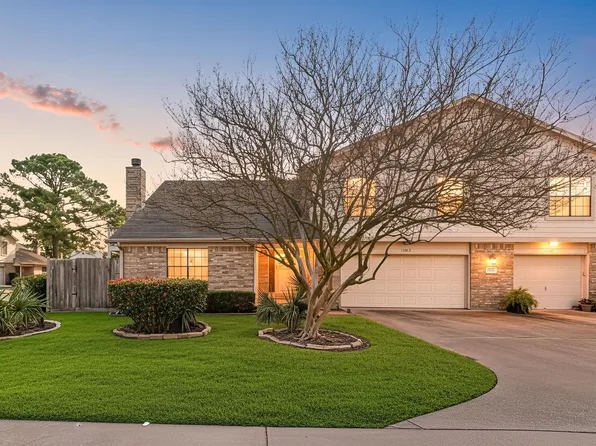 16919 Chapel Pines Dr #128, Spring, TX 77379