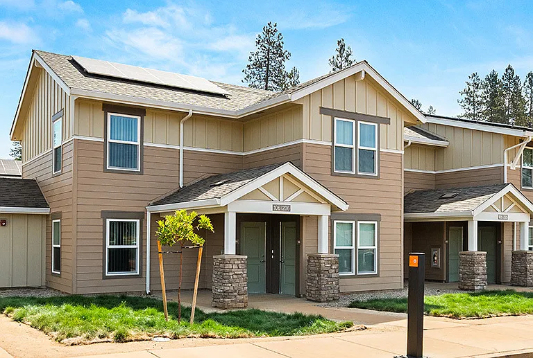 Cypress Family Aparments — Photo 2