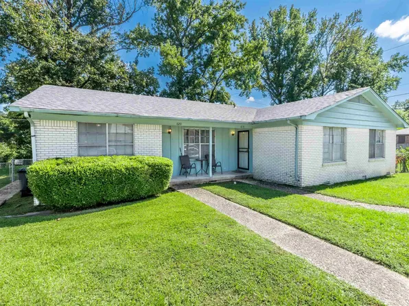 618 & 620 Newcastle Dr, Sherwood, AR 72120