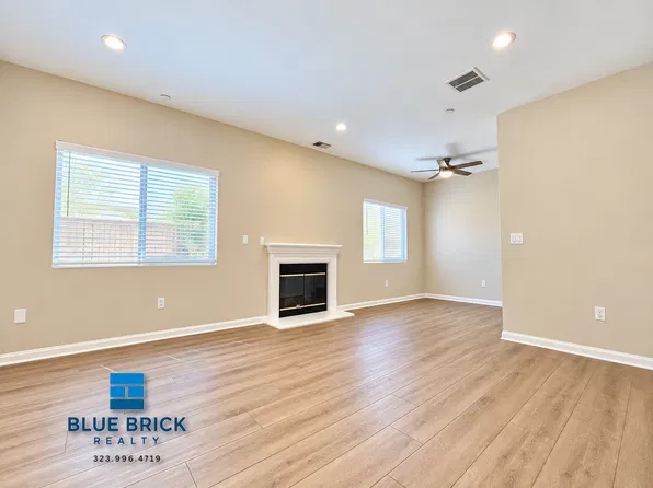 22651 Del Valle St #5A, Woodland Hills, CA 91364