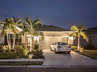 3916 Mossy Limb Ct, Palmetto, FL 34221
