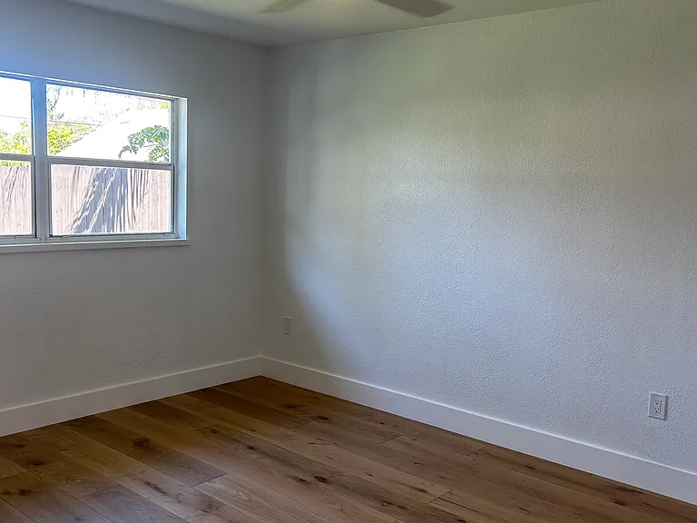 4499 Dorando Dr — Photo 15