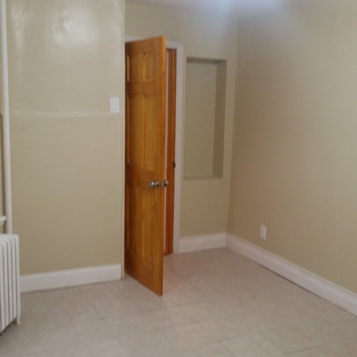1st image of 240 Suydam St #1AA