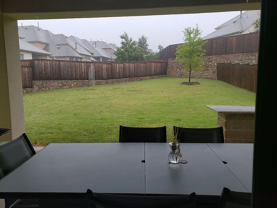2nd image of 7326 Durand Drive