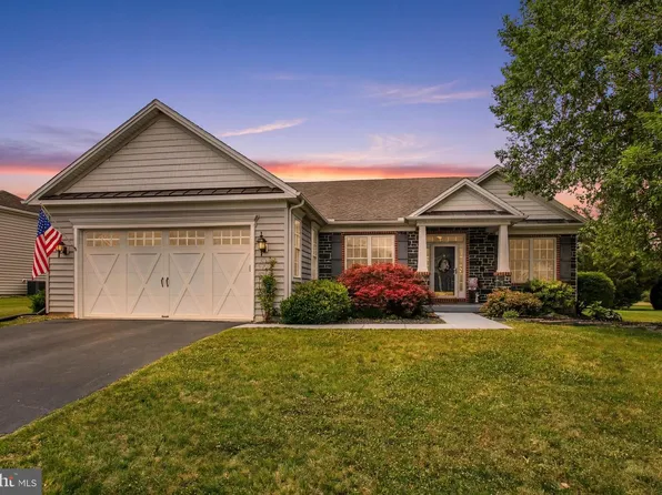 50 Bristol Dr, Hanover, PA 17331
