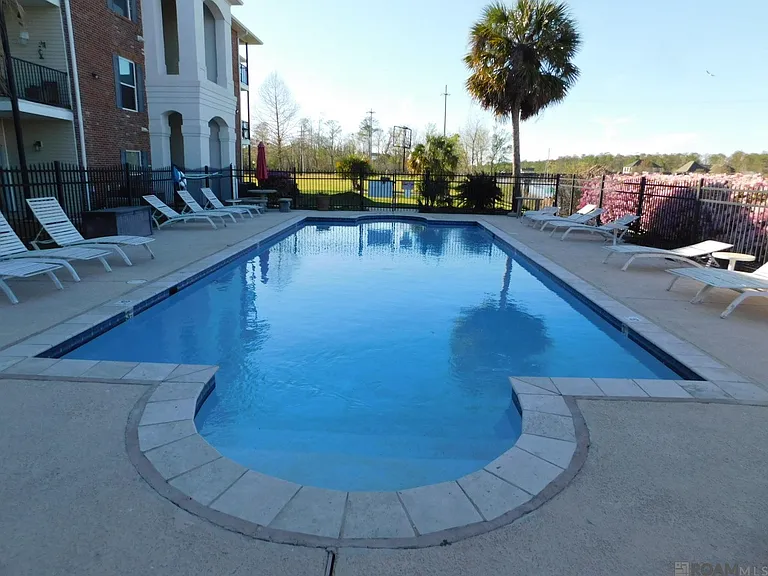 12386 River Highlands Dr #K — Photo 7