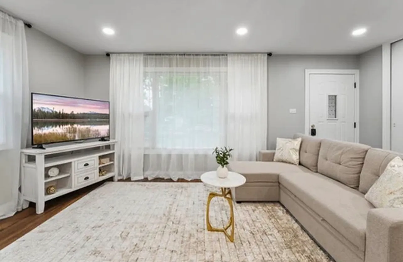 4 bed, 1500 sqft, $9,900 — Photo 3