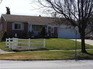 2023 Grantwood Dr, Parma, OH 44134