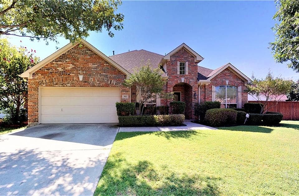 1st image of 3913 Lindale Dr