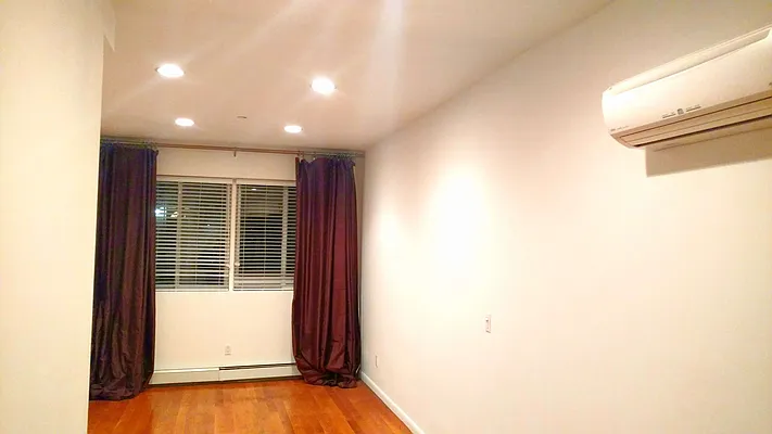 Rented by Roz Khan, LREB | media 22