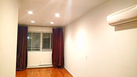 Rented by Roz Khan, LREB