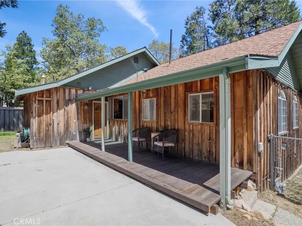 25835 North Rd, Twin Peaks, CA 92391