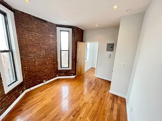 Rented by EXIT Realty Premium | media 3