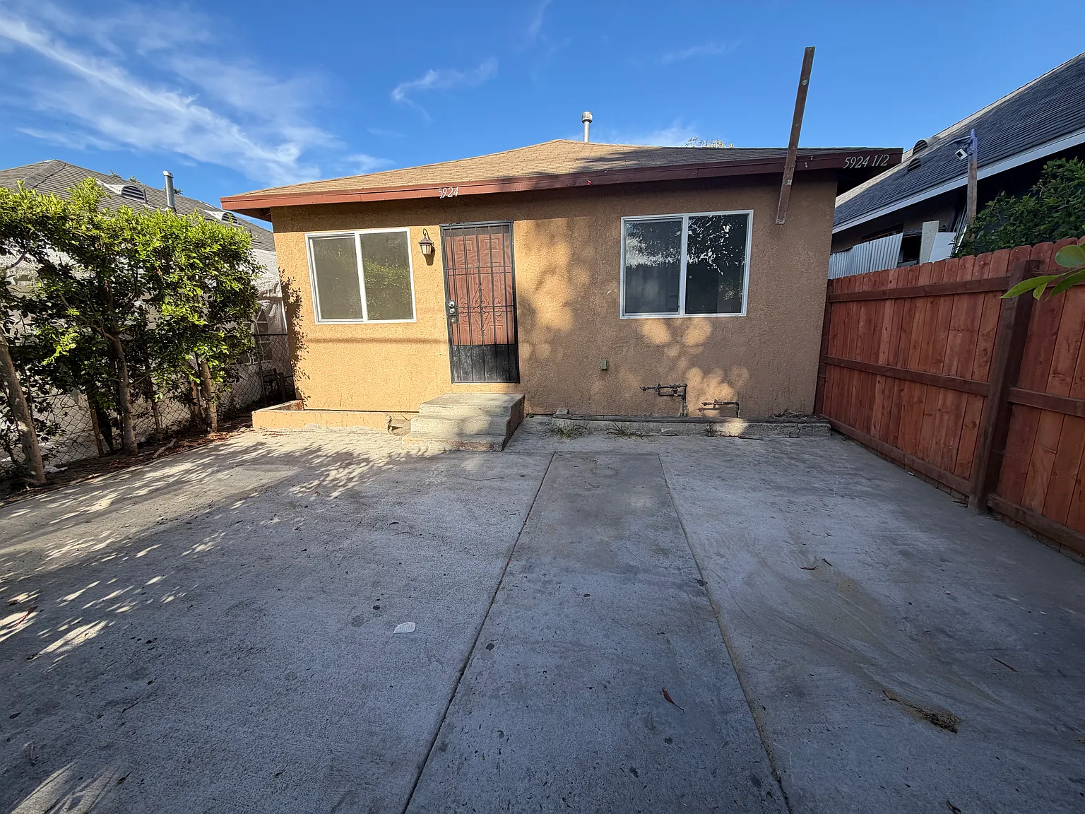 3 bed, 984 sqft, $3,000 — Photo 3