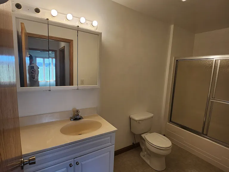 10859 Park St — Photo 11