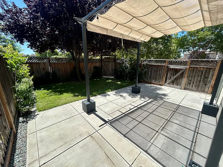 462 E Main Ave — Photo 16