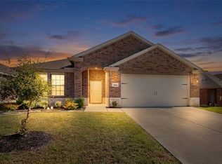 1901 Princeton Ave, Farmersville, TX 75442