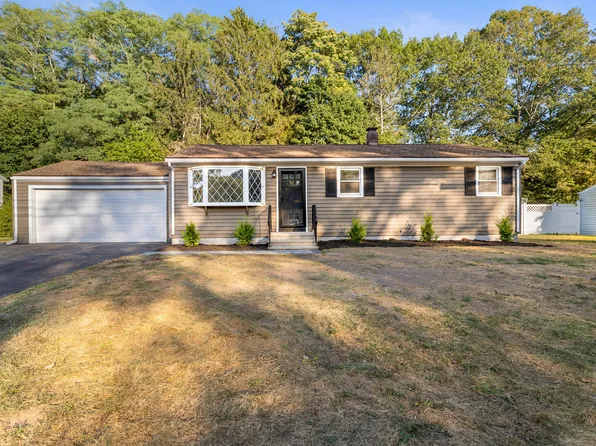 9 Dell Drive, East Haven, CT 06513