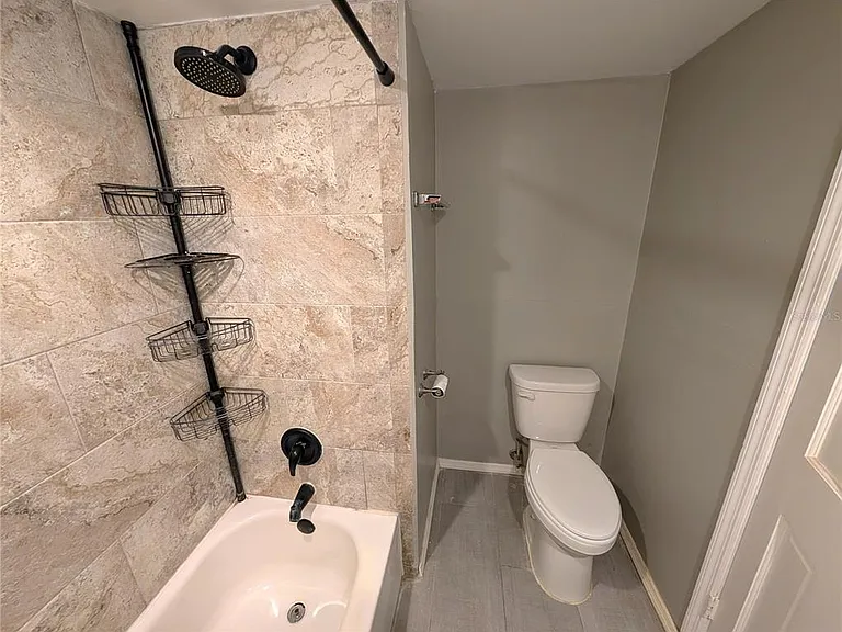 6415 S Roberts Ave #103 — Photo 8